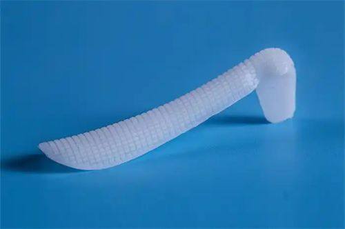 四、2025年疤痕疙瘩收缩治疗推荐医院及价格参考