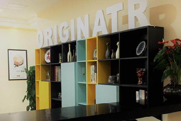 成都鼻祖医疗美容医院医生名单及擅长领域: