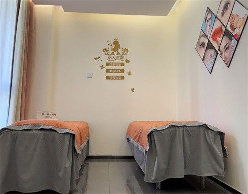 新疆乌鲁木齐华茜医疗美容诊所地址电话及营业时间