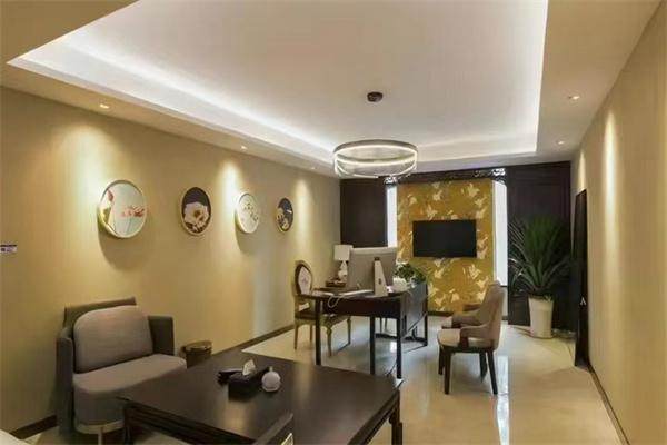 成都艾米丽整形医院预约挂号方式：